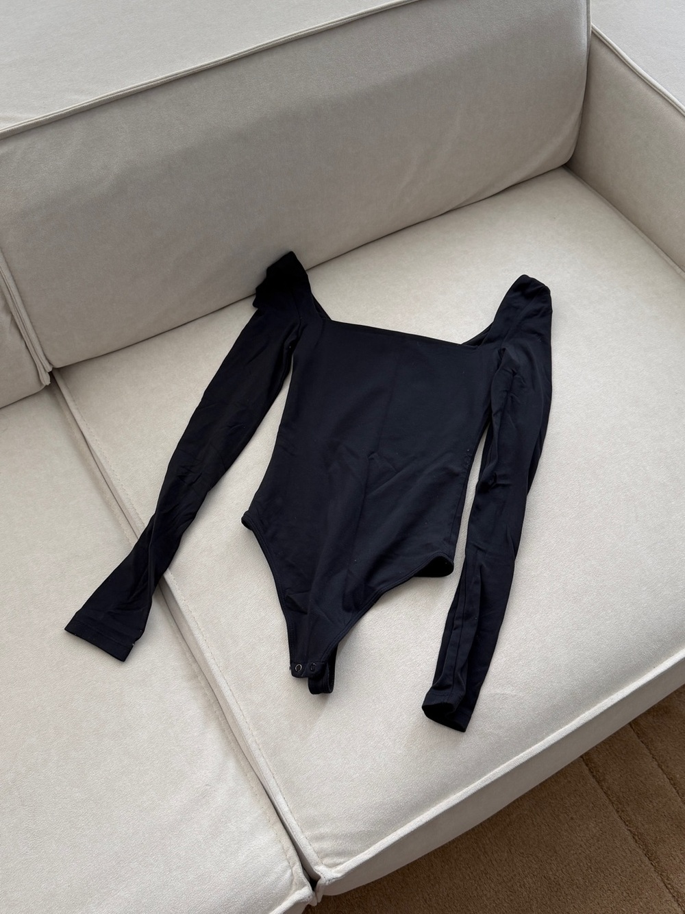 aritzia contour bodysuit